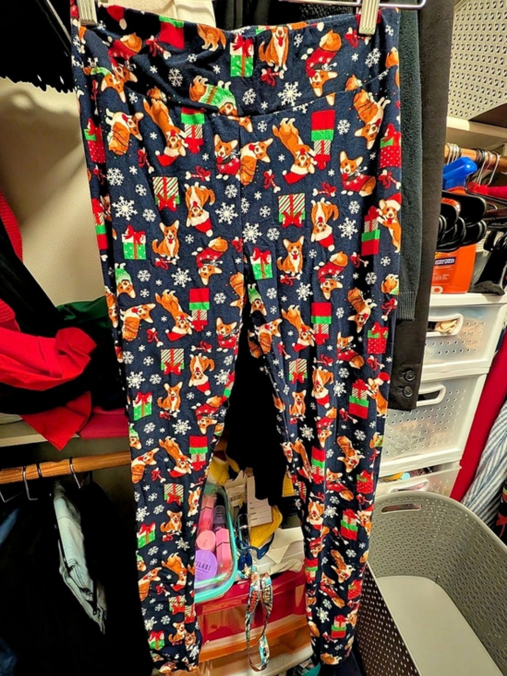 Time and Tru Corgi Holiday Printed Leggings - Medium